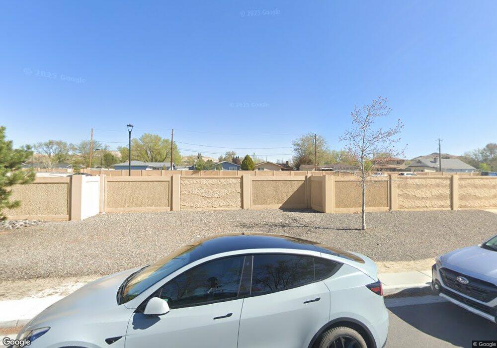 510 Gault Way, Sparks, NV 89431 - photo 1