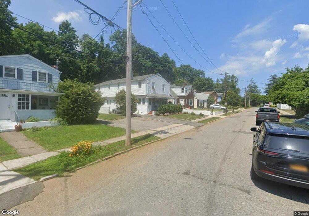 56 West Dr, Port Washington, NY 11050 - photo 1