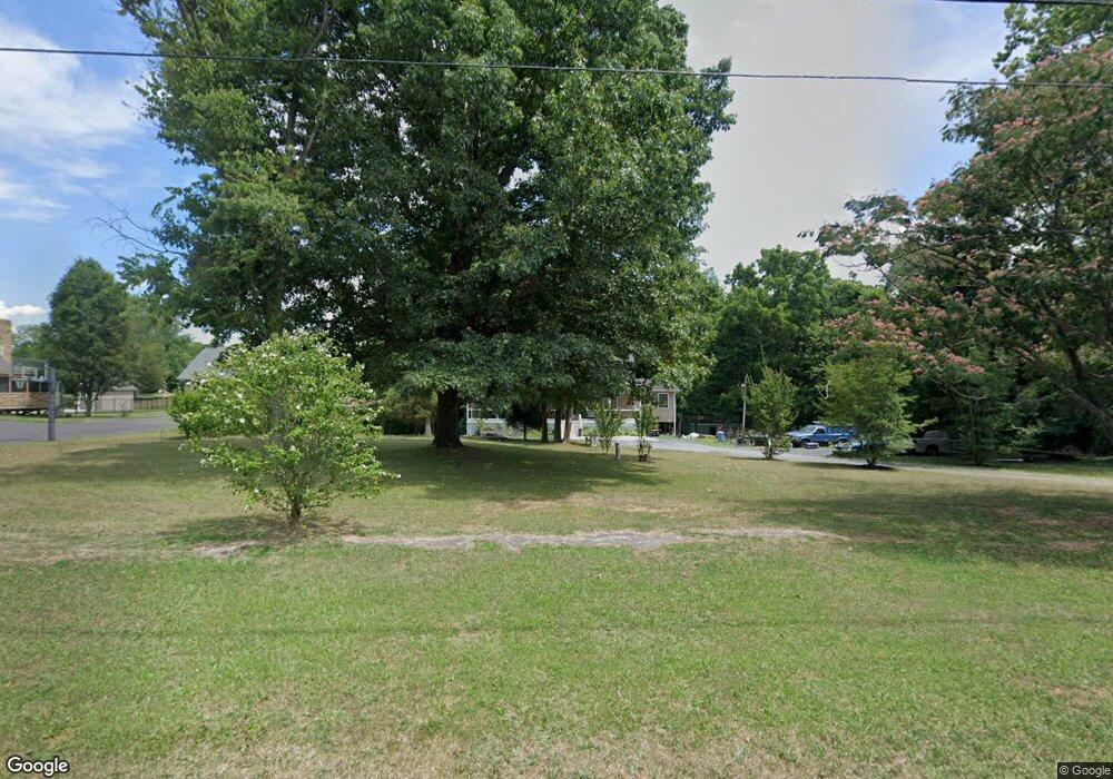 568 Torytown Rd, Bunker Hill, WV 25413 - photo 1