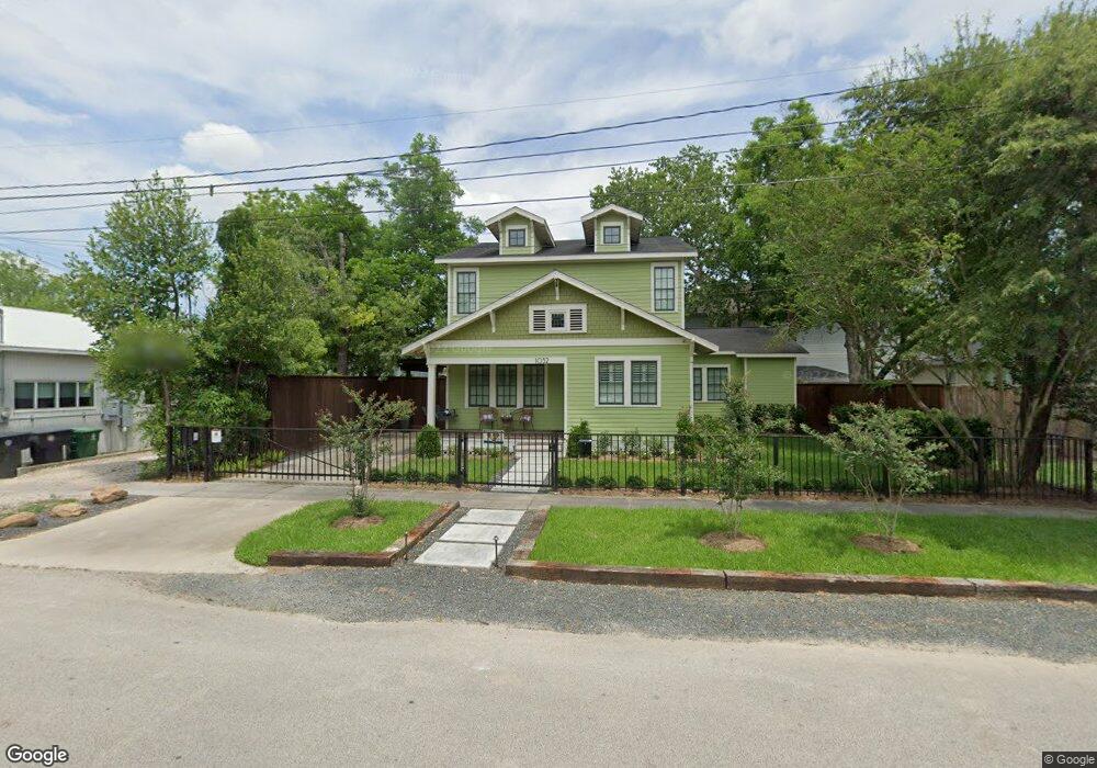 1032 Oxford St, Houston, TX 77008 - photo 1