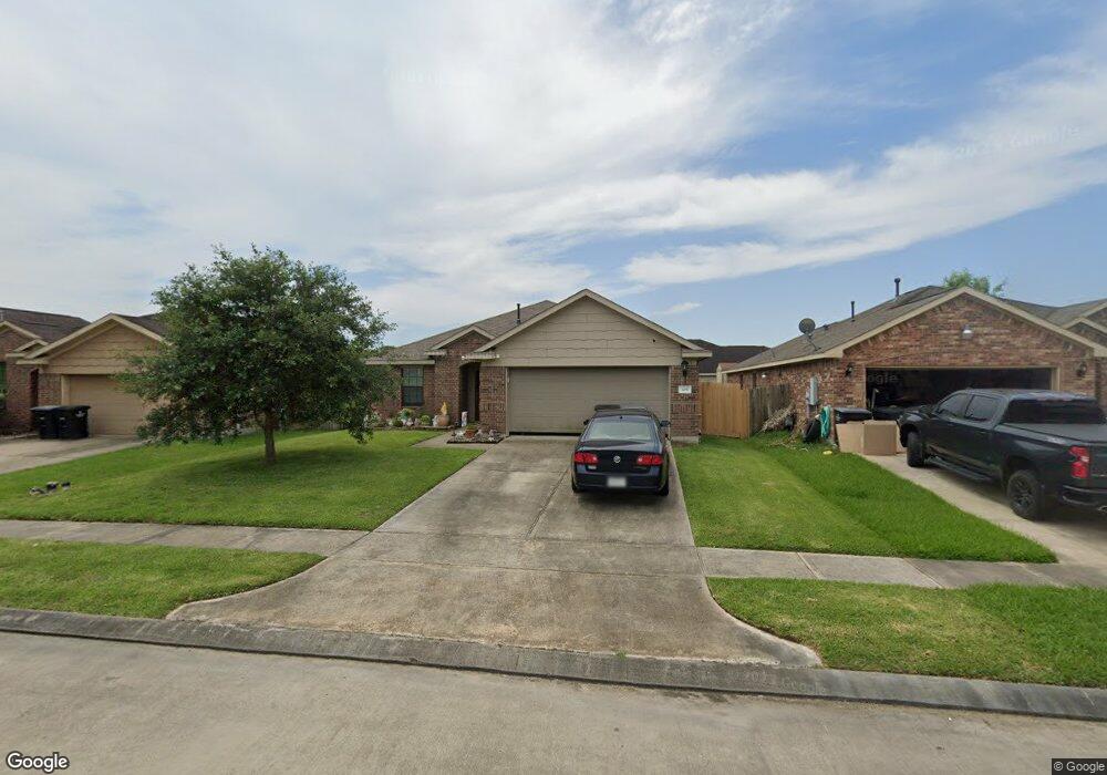408 De Coster Blvd, Alvin, TX 77511 - photo 1