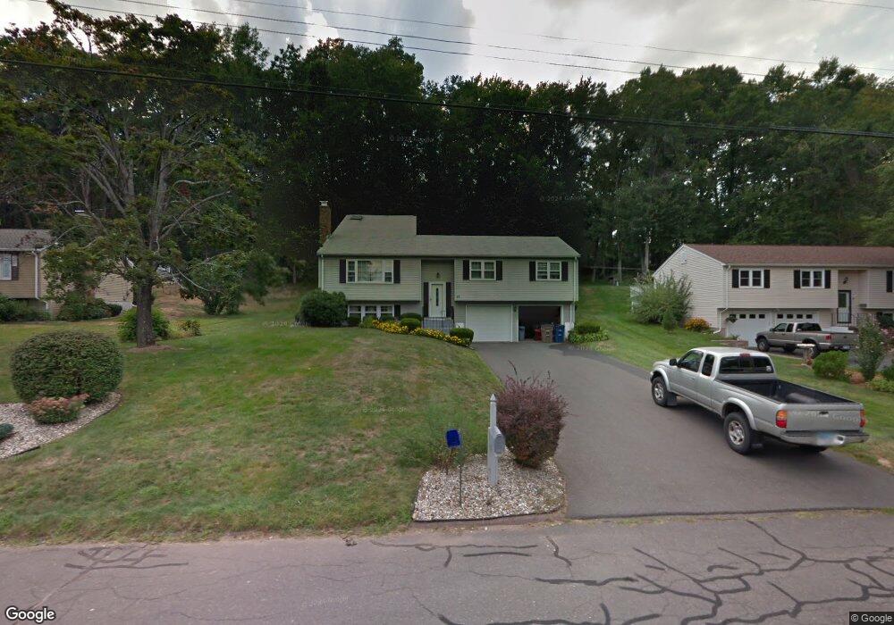 17 Riverside Dr, Vernon Rockville, CT 06066 - photo 1