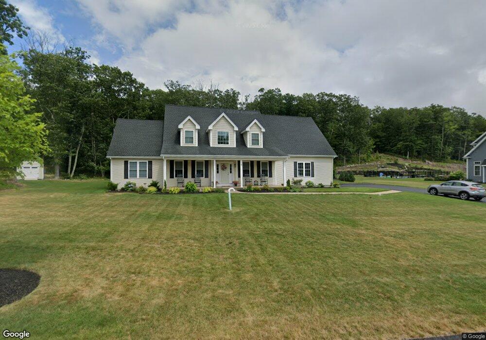 4 Lyn Ct, Cumberland, RI 02864 - photo 1