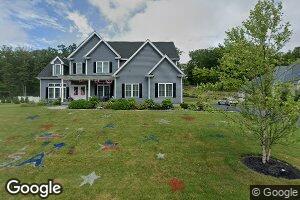 6 Lyn Ct, Cumberland, RI 02864