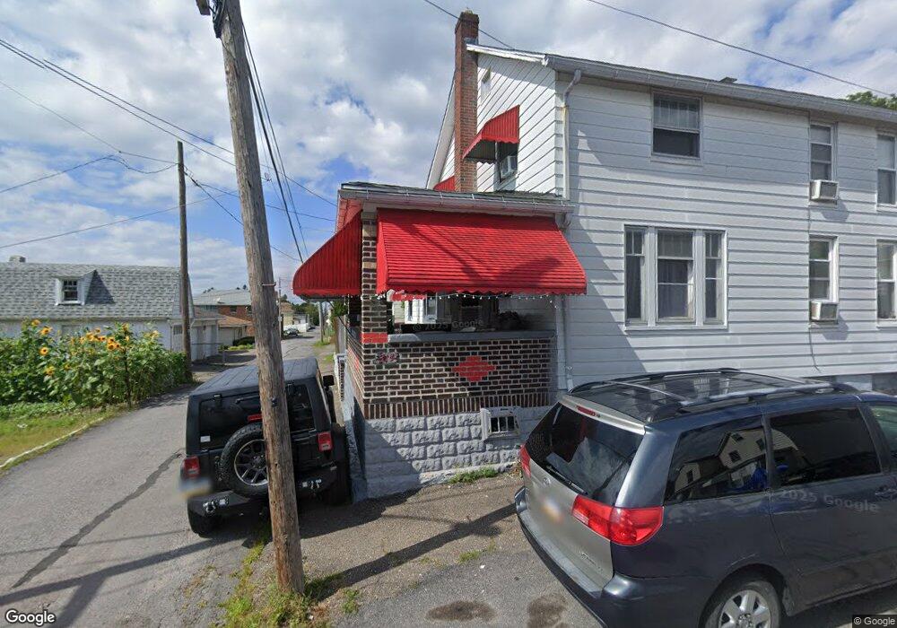 319 W 8th St, Hazleton, PA 18201 - photo 1