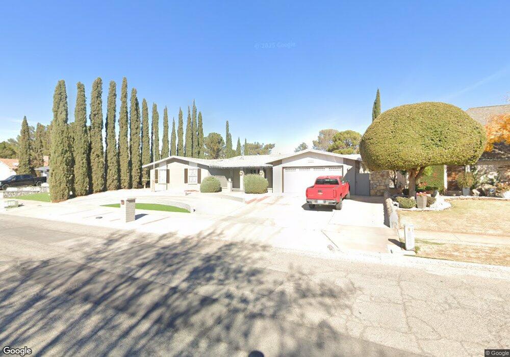 11247 Leo Collins Dr, El Paso, TX 79936 - photo 1