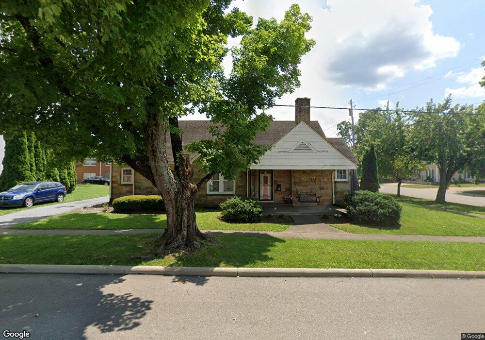 136 N Market St, Loudonville, OH 44842 - photo 1