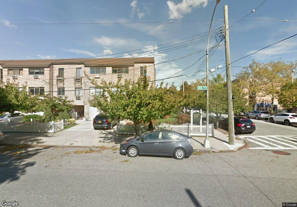 8217 155th Ave unit 9A-U, Jamaica, NY 11414 - photo 1