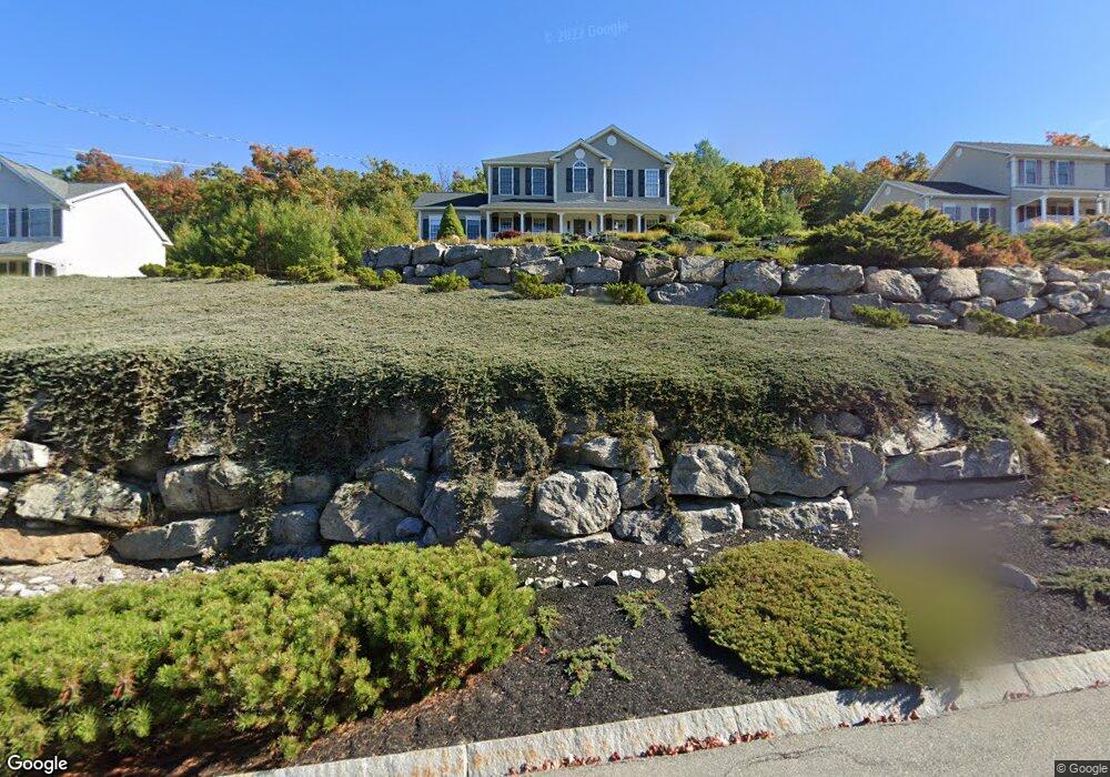 150 Rosegate Farm Dr, Manchester, NH 03109 - photo 1