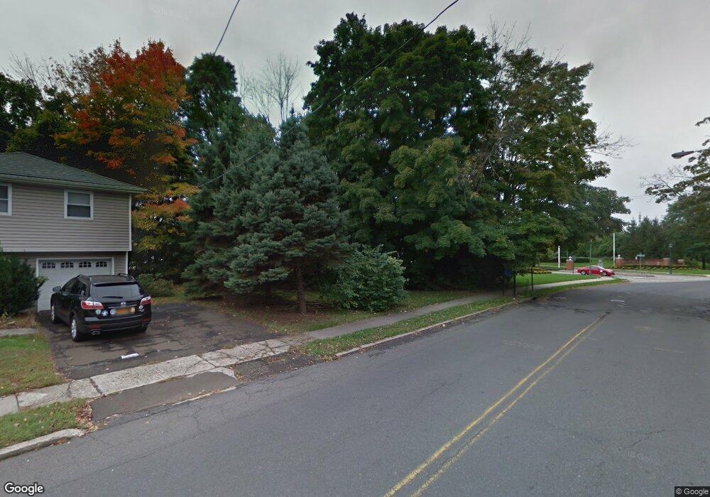 1018 Cumberland Ct, Mahwah, NJ 07430 - photo 1