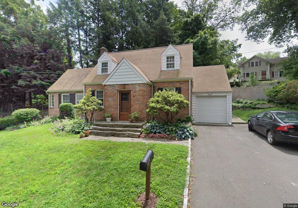5 Spicewood Rd, Norwalk, CT 06854 - photo 1