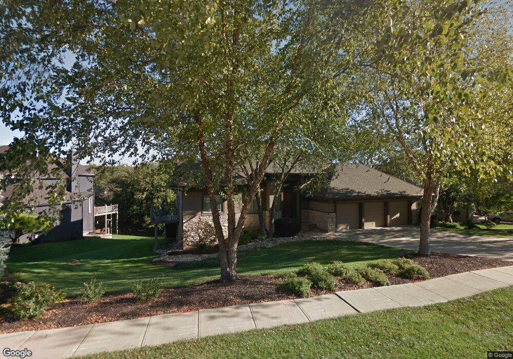 5213 Park St, Shawnee, KS 66216 - photo 1