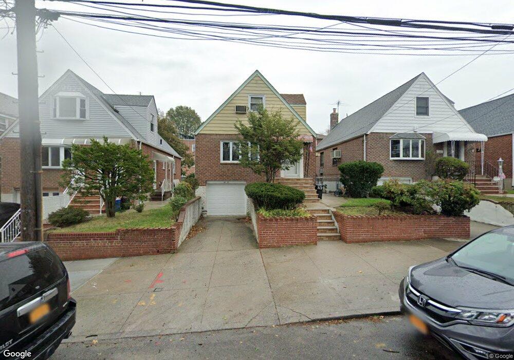 5717 163rd St, Fresh Meadows, NY 11365 - photo 1