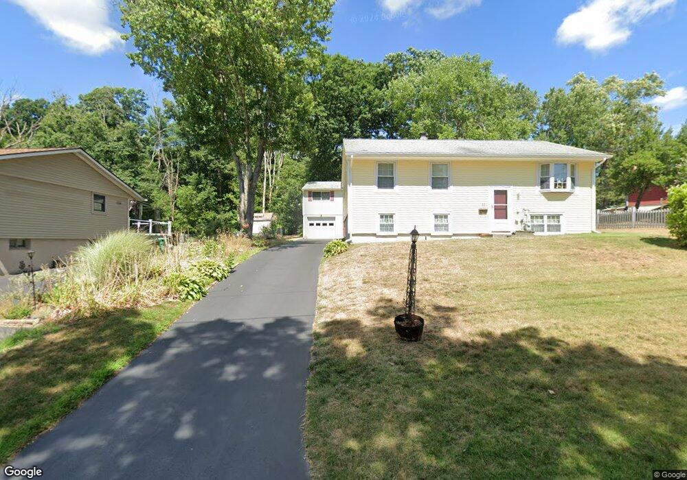 97 Marion Dr, Whitinsville, MA 01588 - photo 1