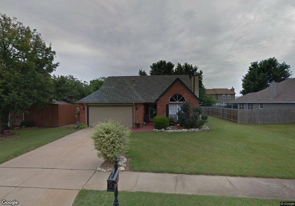 2415 W Kent St, Broken Arrow, OK 74012 - photo 1