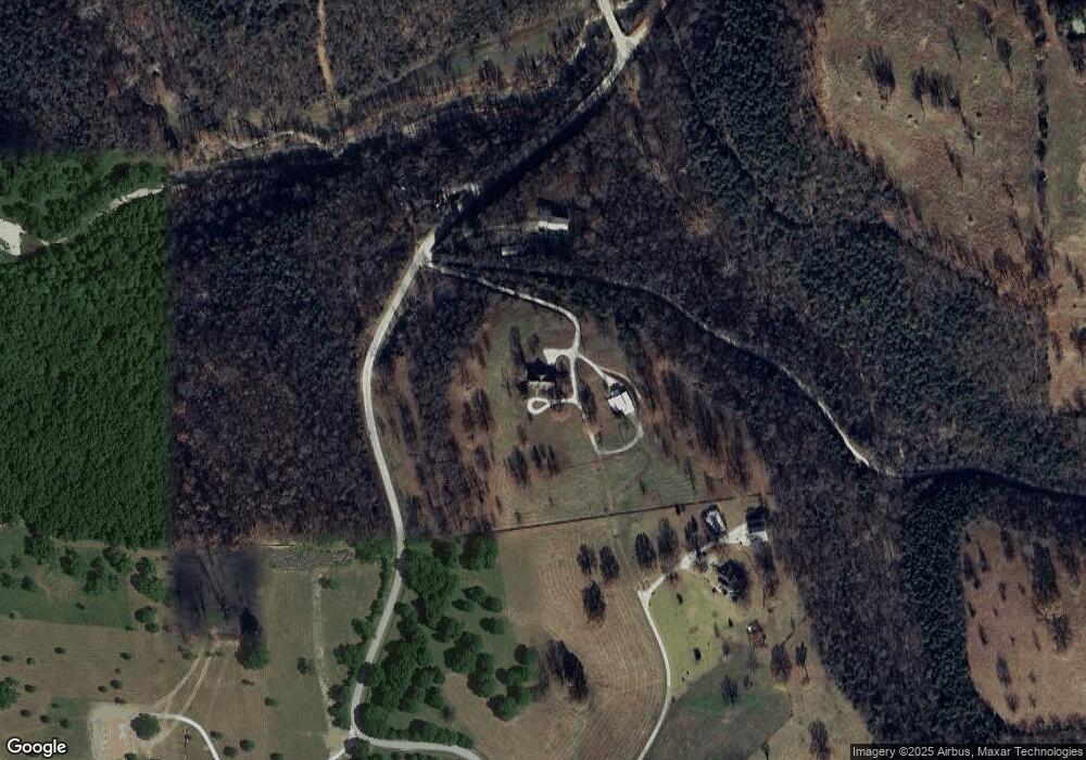 2734 Wolf Springs Rd unit A, Harrison, AR 72601 - photo 1