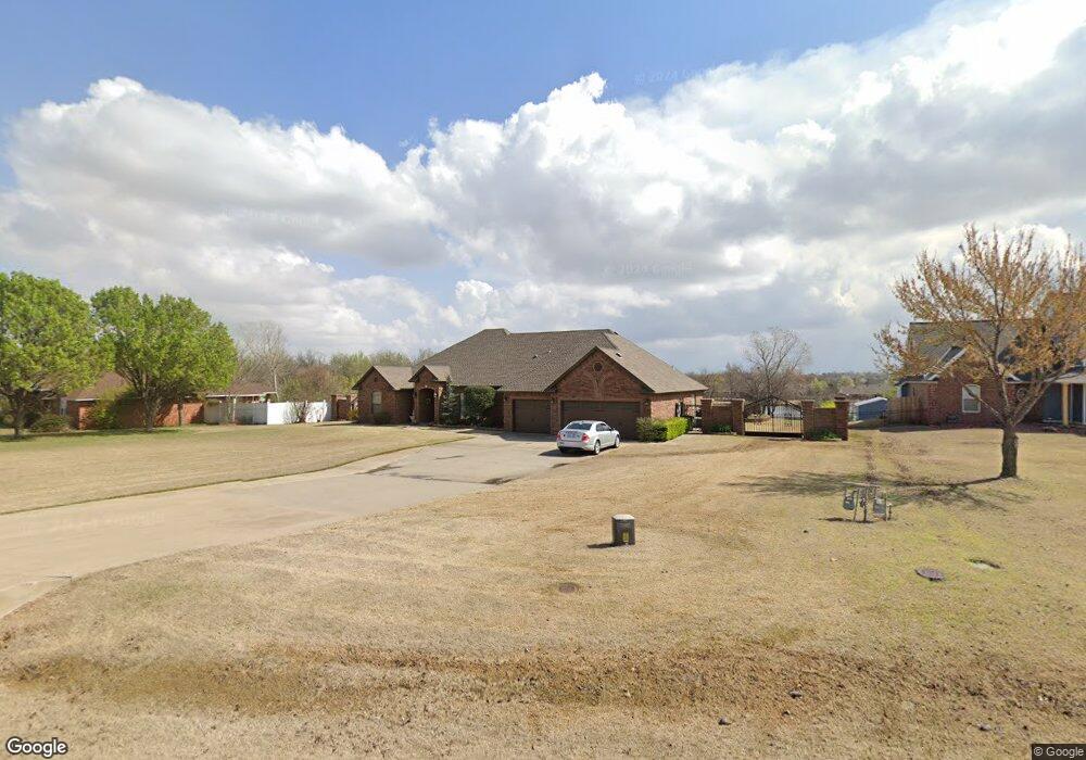 1408 Lost Creek Dr, Moore, OK 73160 - photo 1