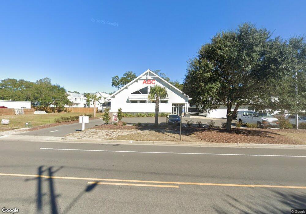 716 N Howe St, Southport, NC 28461 - photo 1