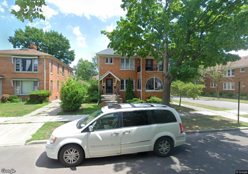 1404 Somerset Ave, Grosse Pointe Park, MI 48230 - photo 1