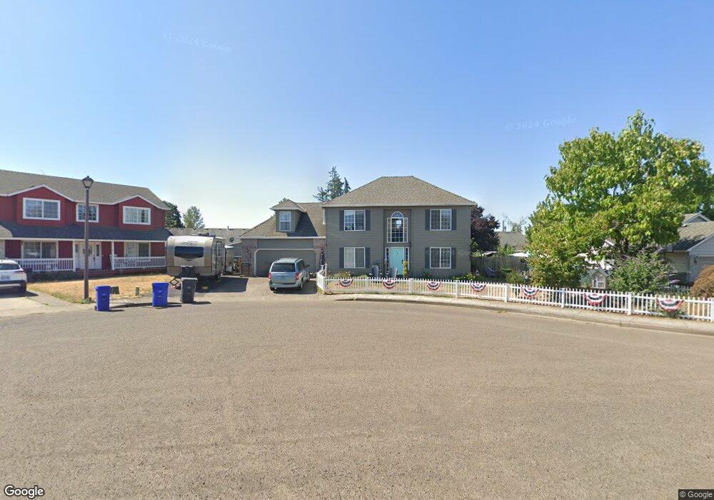 720 Oak St, Molalla, OR 97038 - photo 1