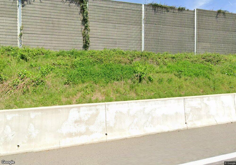 5118 Beauregard St, Alexandria, VA 22312 - photo 1