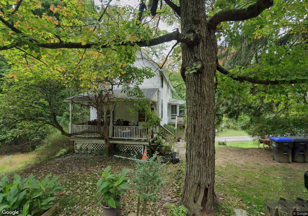 1071 Radnor Rd, Wayne, PA 19087 - photo 1