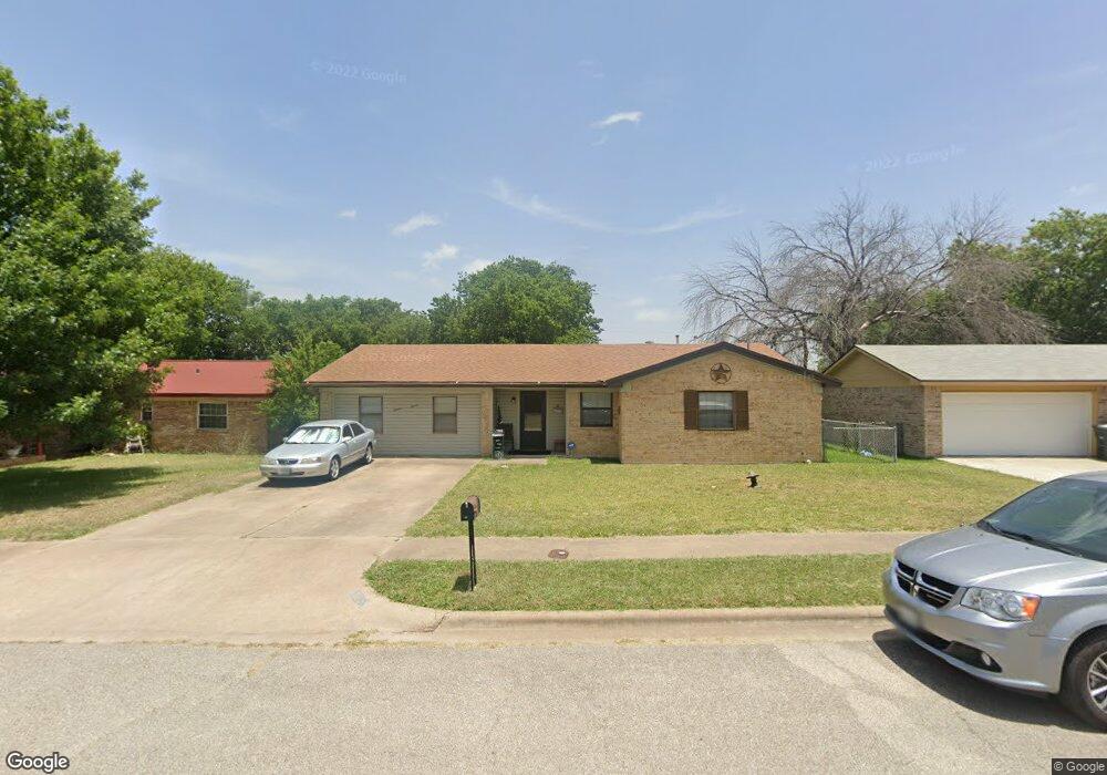 1111 Magnolia St, Copperas Cove, TX 76522 - photo 1