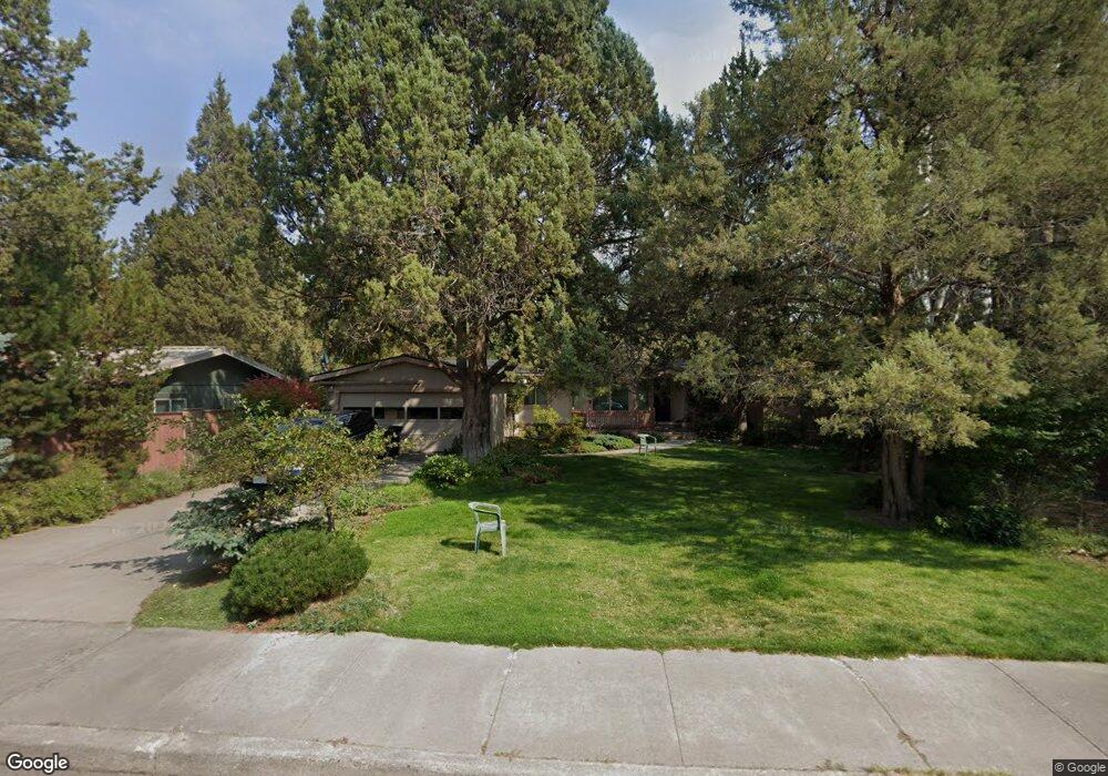 1010 SE Black Ridge Place, Bend, OR 97702 - photo 1