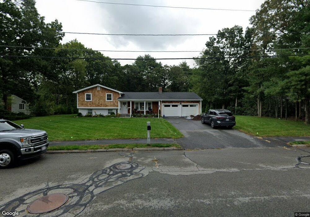 44 Cypress St, Medfield, MA 02052 - photo 1