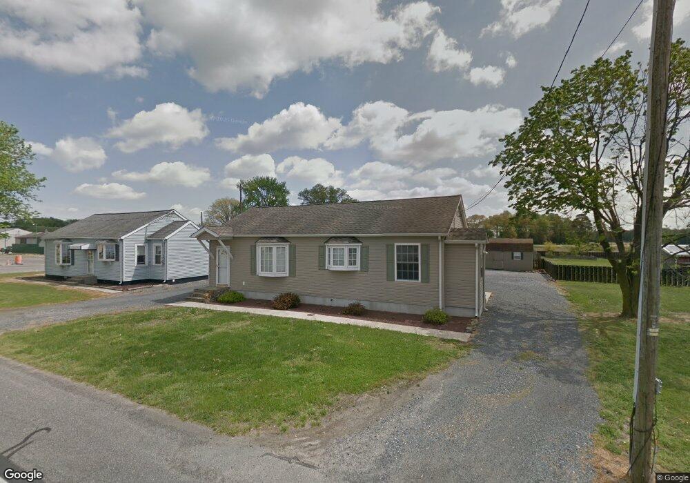 8572 Vernon Rd, Harrington, DE 19952 - photo 1