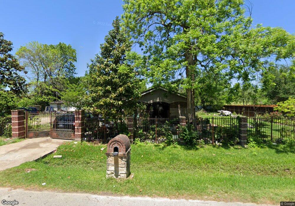 5813 Annunciation St, Houston, TX 77016 - photo 1