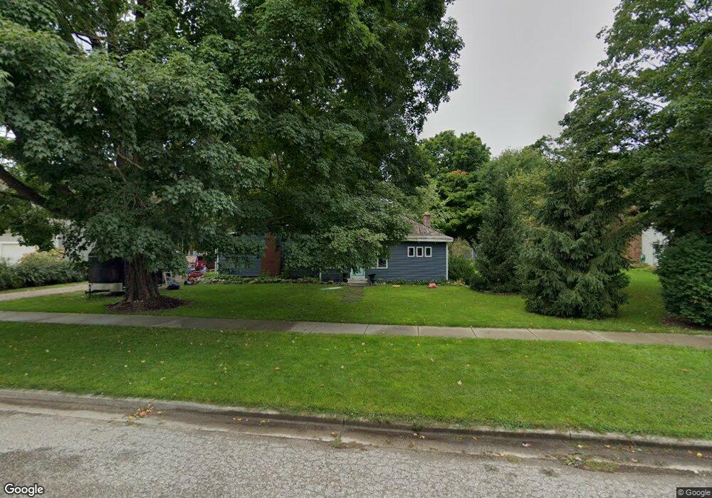 916 Beech St, Lowell, MI 49331 - photo 1