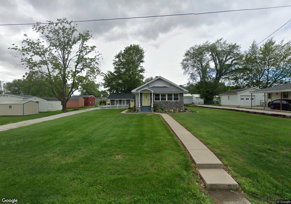 905 N Line St, Loogootee, IN 47553 - photo 1