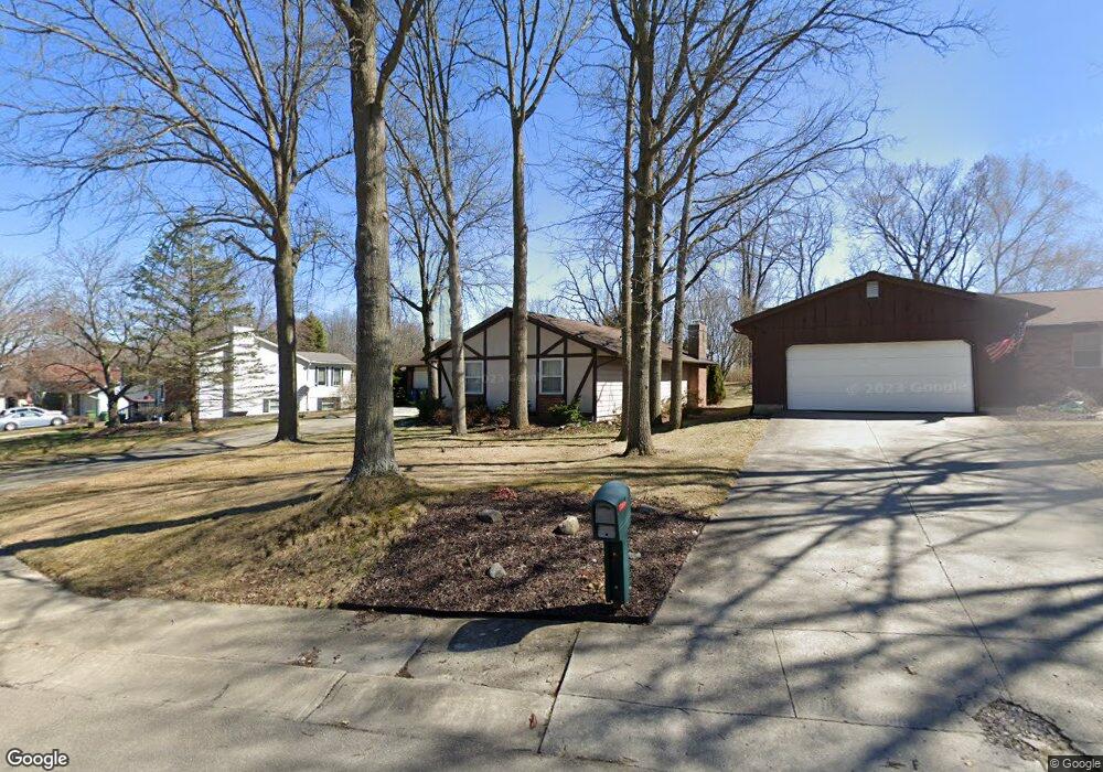 950 Hickory Dr, Marysville, OH 43040 - photo 1