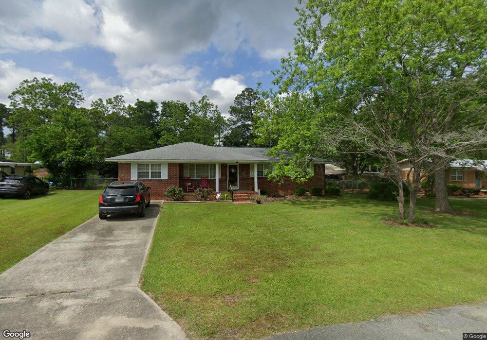 114 Oak St, Fitzgerald, GA 31750 - photo 1