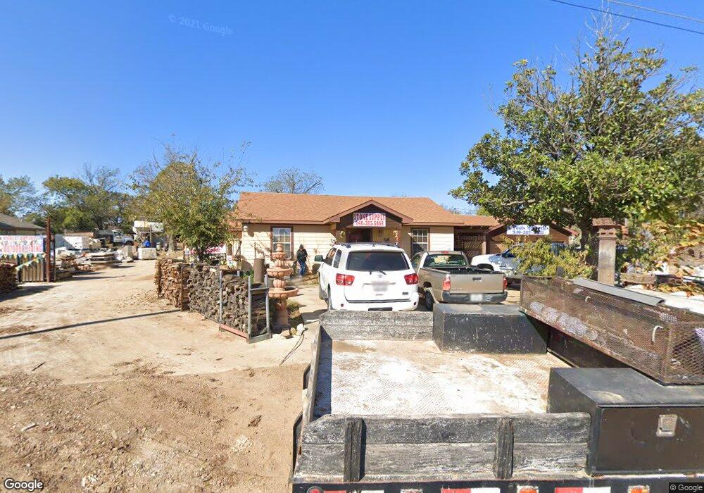 2414 Fort Worth Dr, Denton, TX 76205 - photo 1