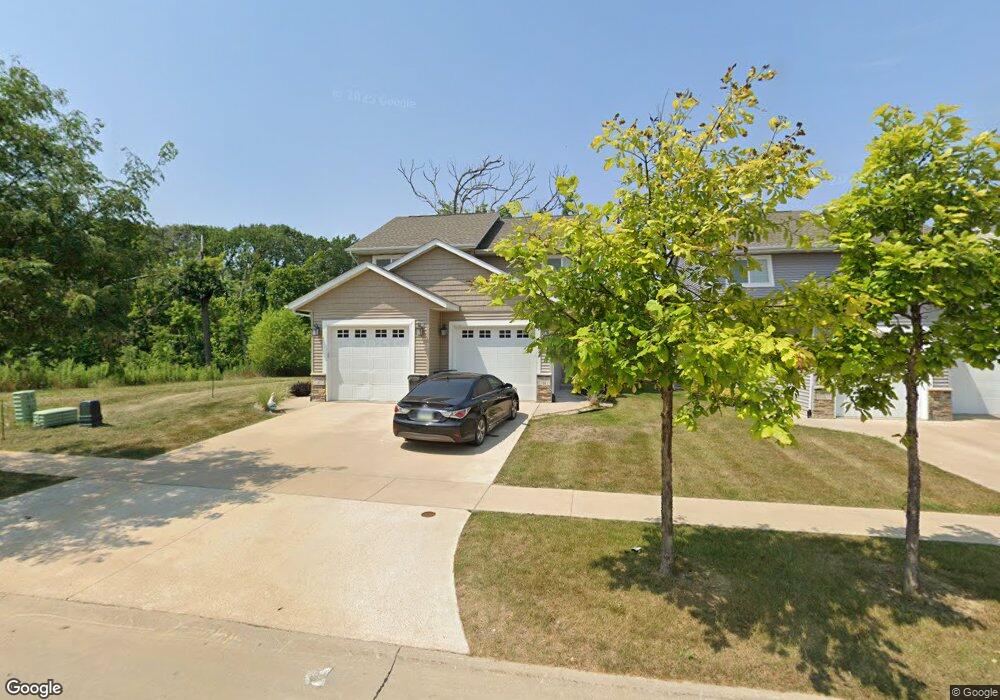 Sugar Creek Townhomes, Cedar Rapids, IA 52405 - photo 1