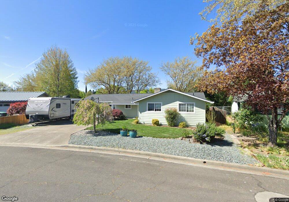 1215 Triangle Dr, Central Point, OR 97502 - photo 1