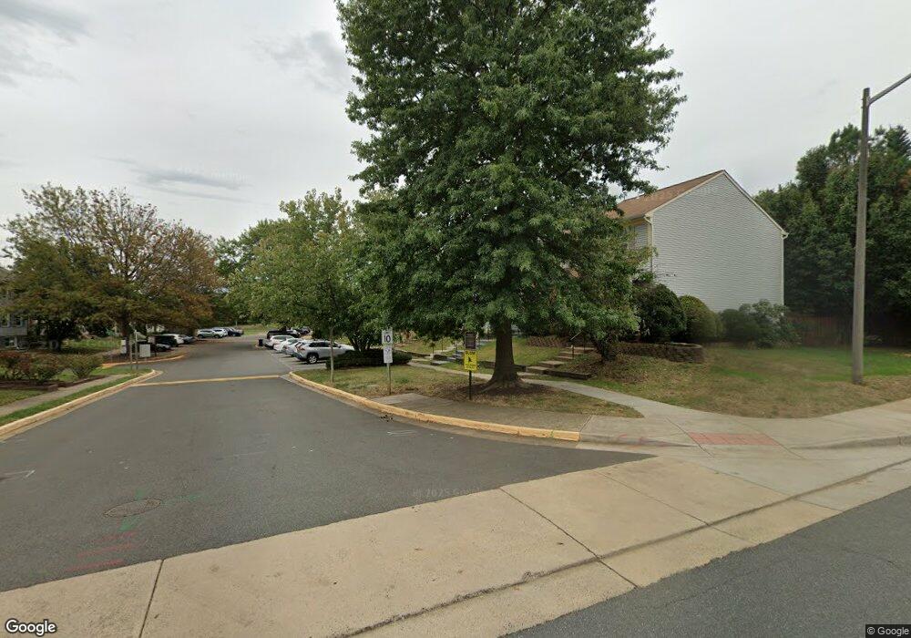 8258 Vernon St, Manassas, VA 20109 - photo 1