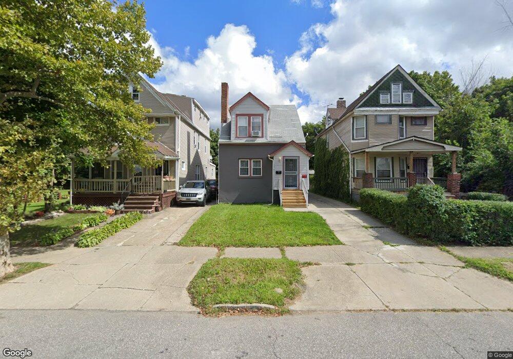 2305 E 100th St, Cleveland, OH 44106 - photo 1