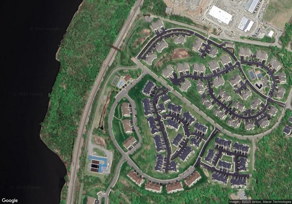 14 Champlain Way unit 85, Beacon, NY 12508 - photo 1