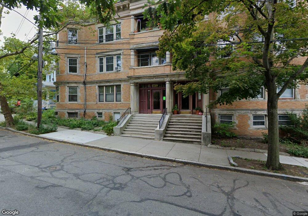 88 Naples Rd unit 4, Brookline, MA 02446 - photo 1