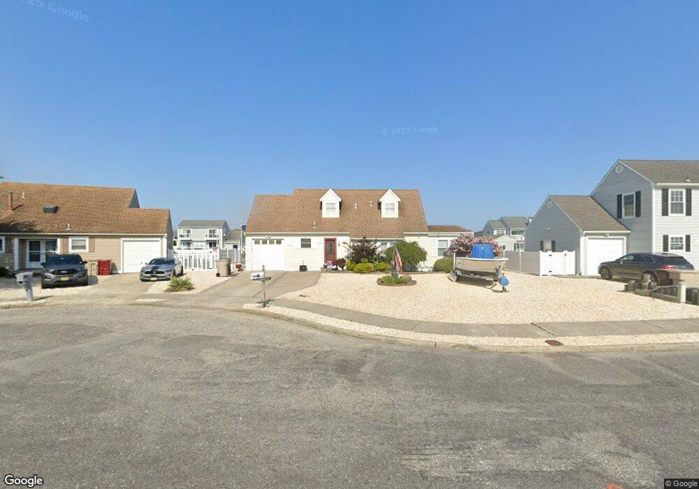 94 Yardarm Ct, Bayville, NJ 08721 - photo 1