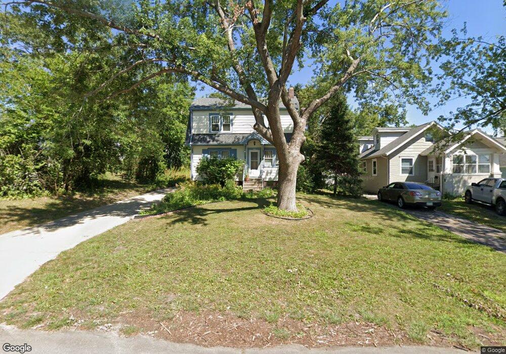 2081 Linn Blvd SE, Cedar Rapids, IA 52403 - photo 1