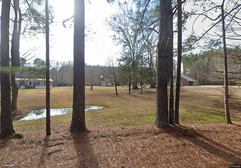 10 Hummingbird Ln, Laurel, MS 39443 - photo 1
