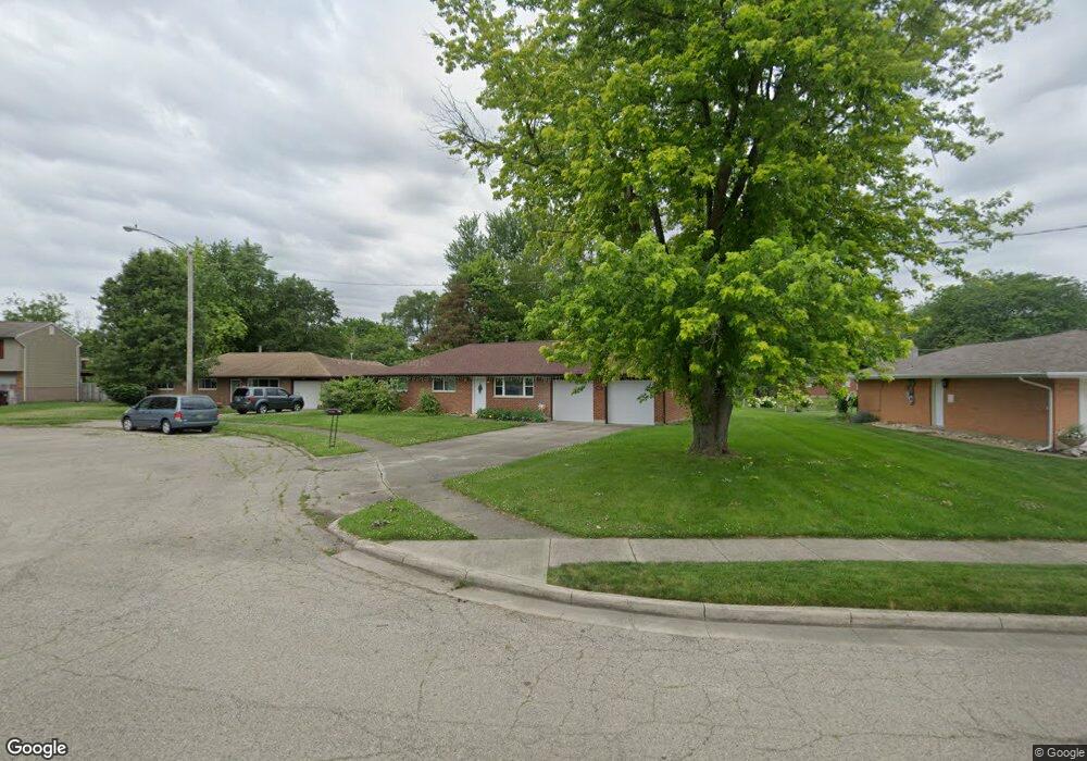 786 Louise Dr, Xenia, OH 45385 - photo 1