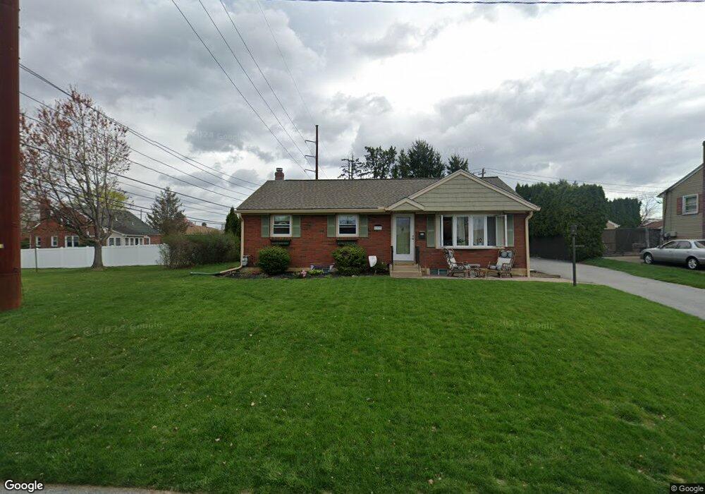 1235 W Tremont St unit 1239, Allentown, PA 18102 - photo 1