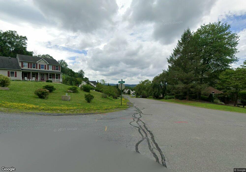 7 Crest View Dr, Hamilton Township, PA 18360 - photo 1