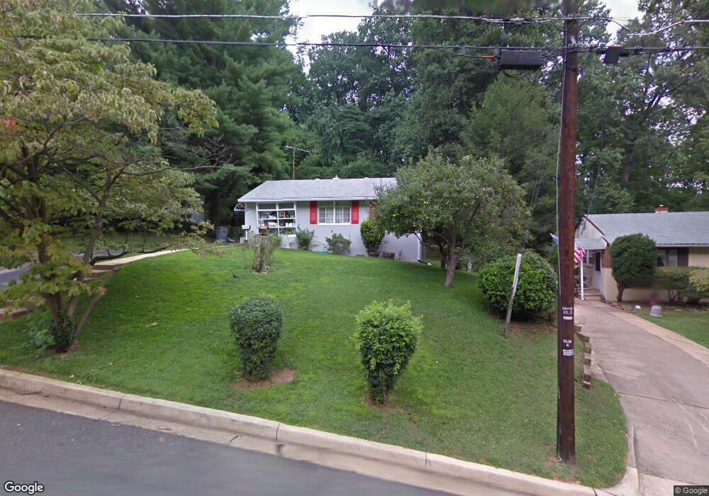 6356 Lakewood Dr, Falls Church, VA 22041 - photo 1