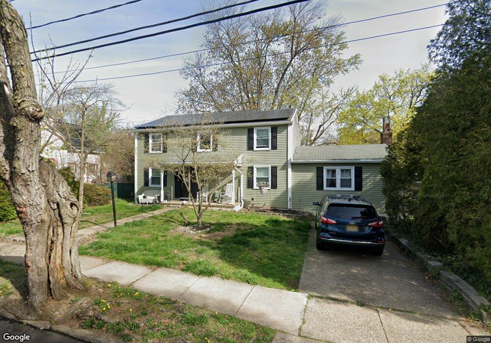 319 Gradwell Ave, Maple Shade, NJ 08052 - photo 1